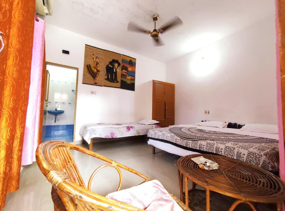 Kaithakuzhi Home Stay Varkala Extérieur photo