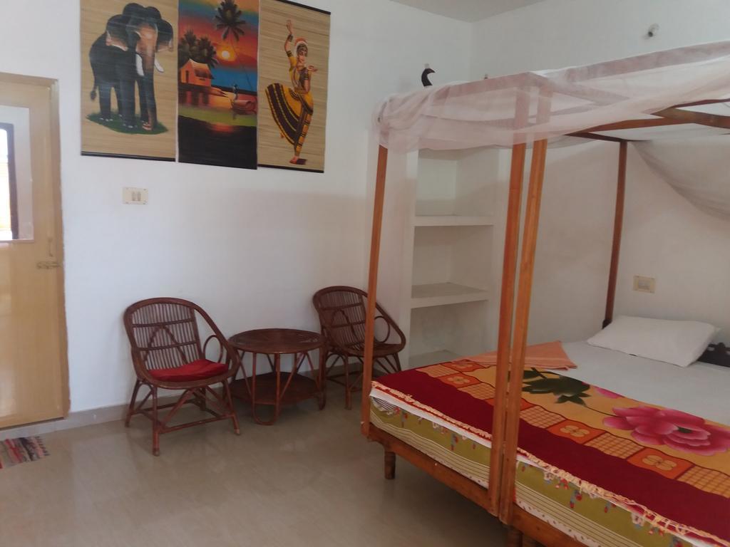 Kaithakuzhi Home Stay Varkala Extérieur photo