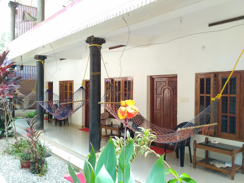 Kaithakuzhi Home Stay Varkala Extérieur photo