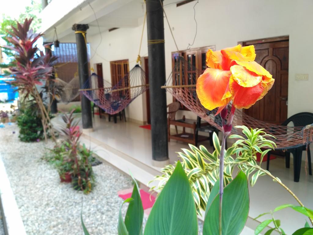 Kaithakuzhi Home Stay Varkala Extérieur photo